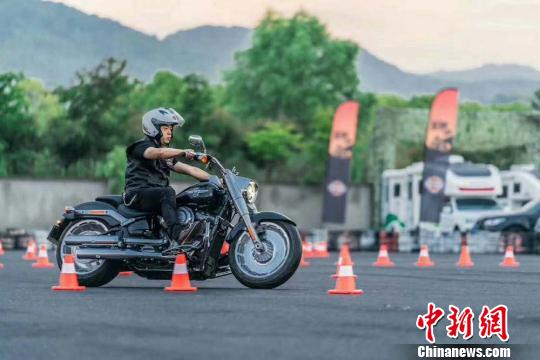 摩托游戏（摩托游戏，速度与激情的极致体验）