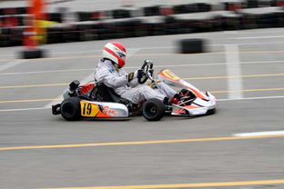 car racer（极速车手，汽车赛车运动的精神与激情）